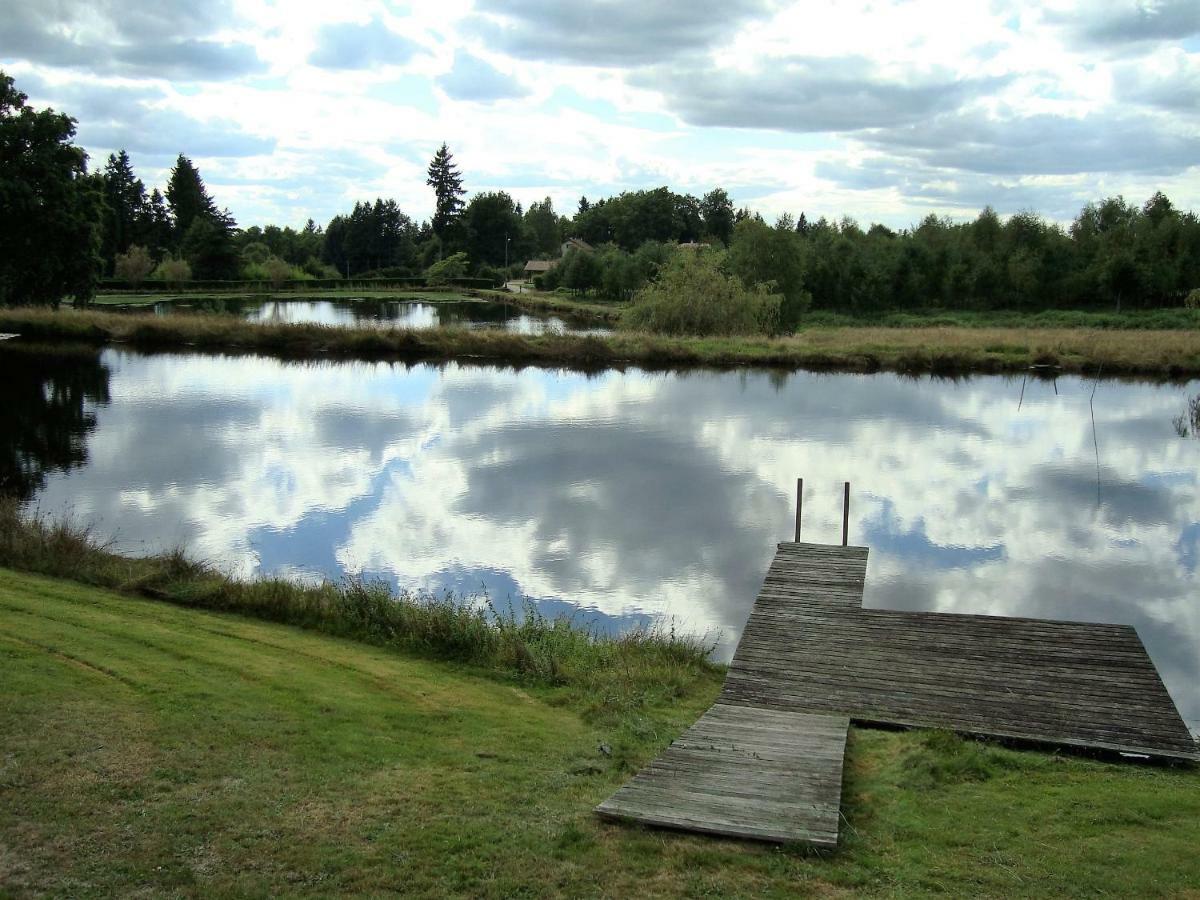 Lieux-Au-Lac Augignac Экстерьер фото
